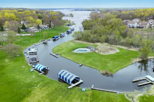 $1,379,000 | 5535 County Road 151, Minnetrista, MN 55364