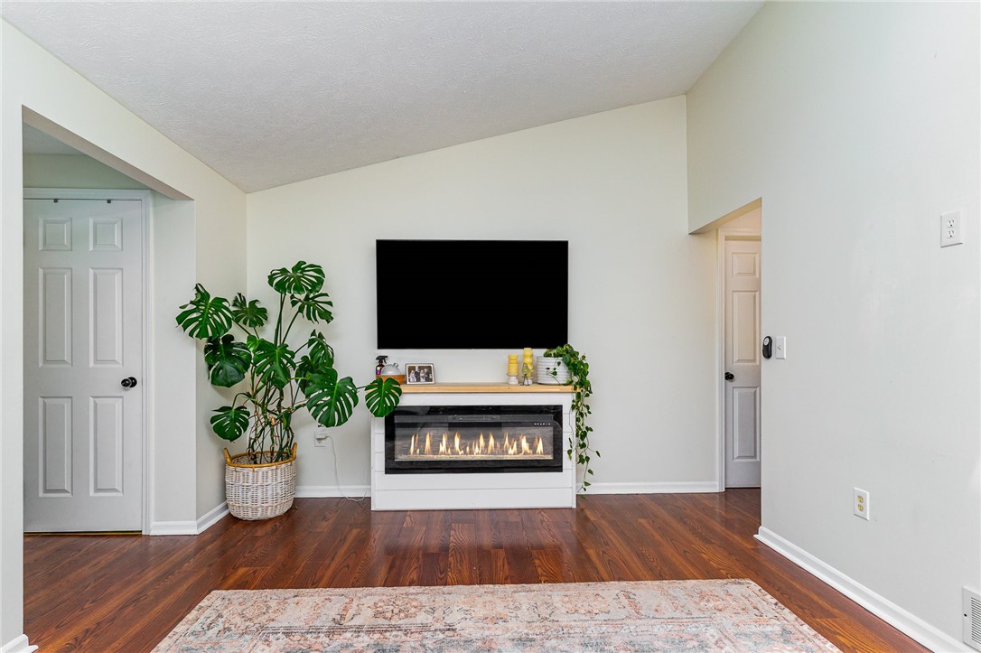 41 Great Meadow Circle Chili, NY 14623 - Photo 7 of 20