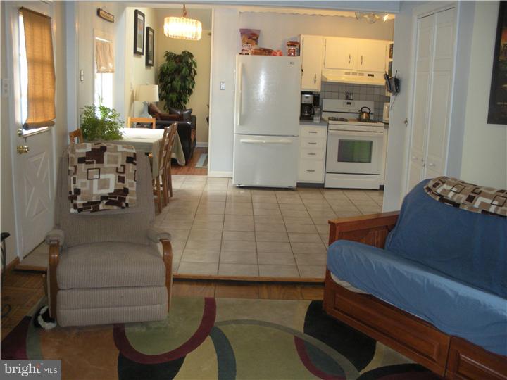 160 Edison Road Cherry Hill, NJ 08034 - Photo 18 of 22 Family Room