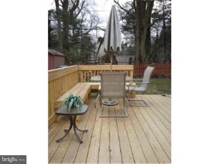 160 Edison Road Cherry Hill, NJ 08034 - Photo 19 of 22 Deck