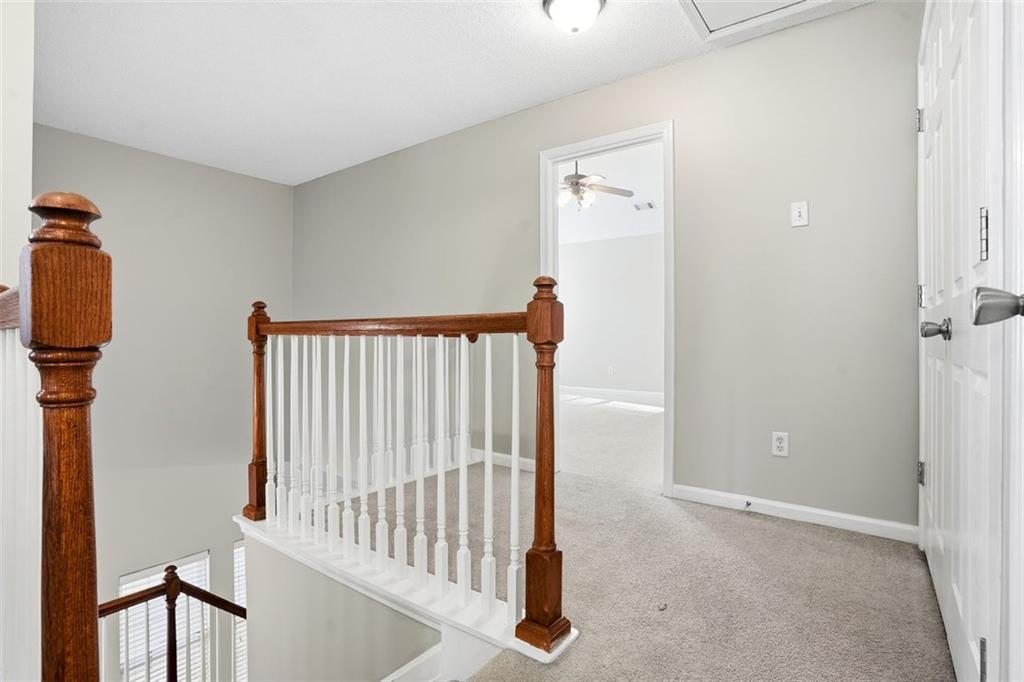 2157 Capella Circle Southwest Atlanta, GA 30331 - Photo 11 of 41 an entryway with a hallway