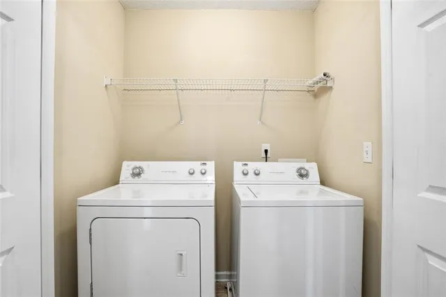 $298,000 | 2157 Capella Circle Southwest, Atlanta, GA 30331