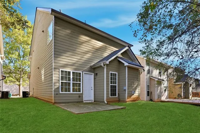 $298,000 | 2157 Capella Circle Southwest, Atlanta, GA 30331