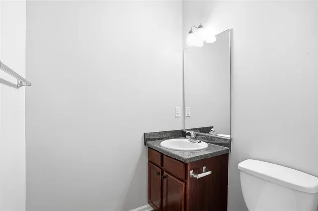 $298,000 | 2157 Capella Circle Southwest, Atlanta, GA 30331