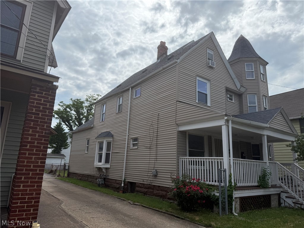 1143 Norwood Road Cleveland, OH 44103 - Photo 2 of 24