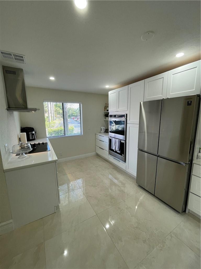22075 Las Brisas Circle, Unit 305 Boca Raton, FL 33433 - Photo 10 of 52 Photo 10