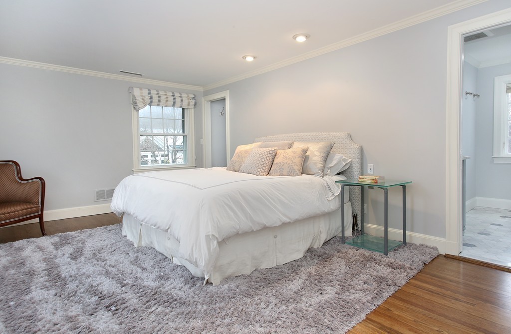 111 Highland Street Newton, MA 02465 - Photo 11 of 18