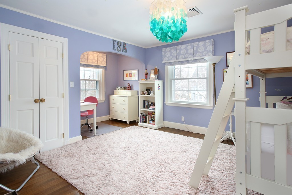 111 Highland Street Newton, MA 02465 - Photo 14 of 18