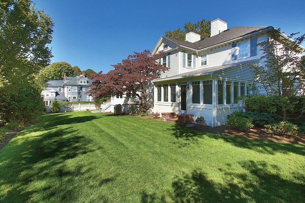 111 Highland Street Newton, MA 02465 - Photo 17 of 18