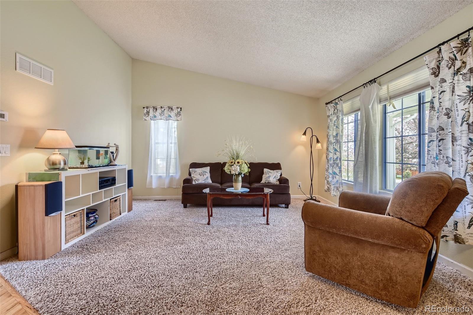 8965 Winrock Street Highlands Ranch, CO 80126 - Photo 4 of 28 Gallery Image 4