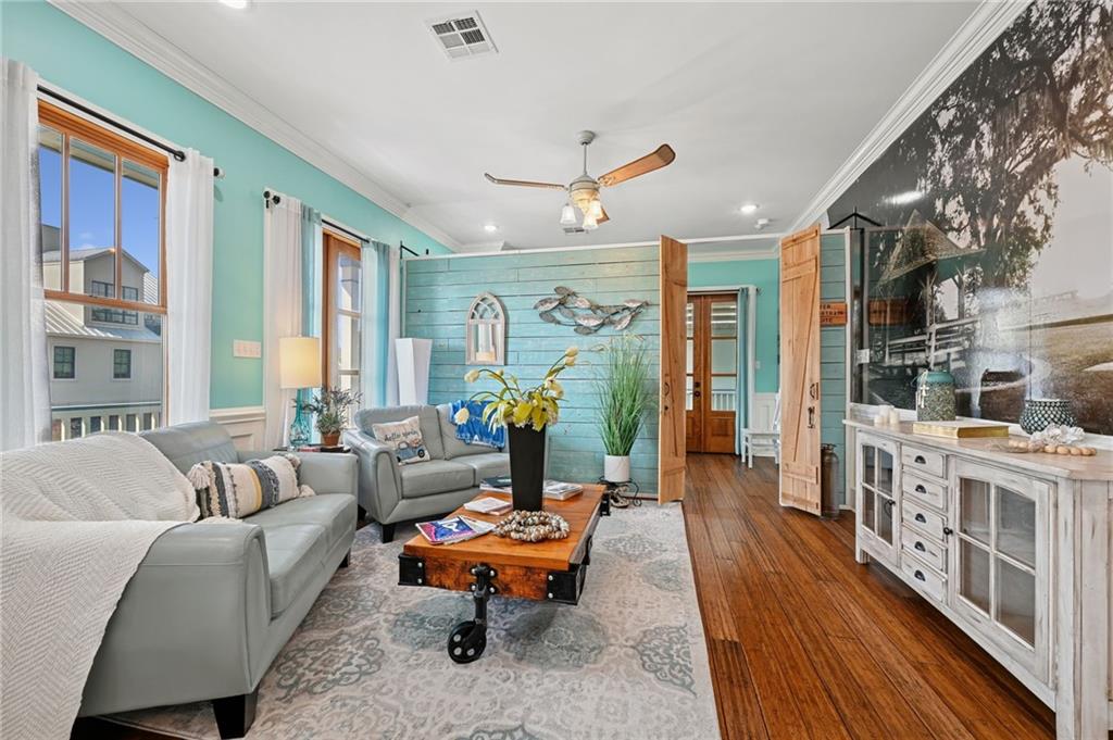 124 Lafitte Street Mandeville, LA 70448 - Photo 11 of 55