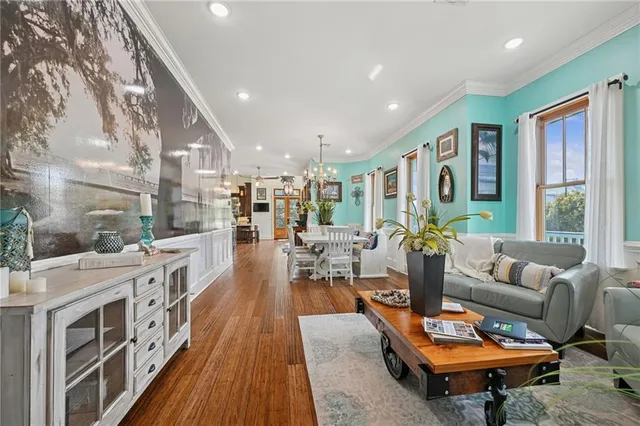 $1,890,000 | 124 Lafitte Street, Mandeville, LA 70448