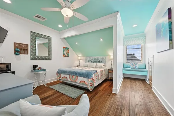 $1,890,000 | 124 Lafitte Street, Mandeville, LA 70448