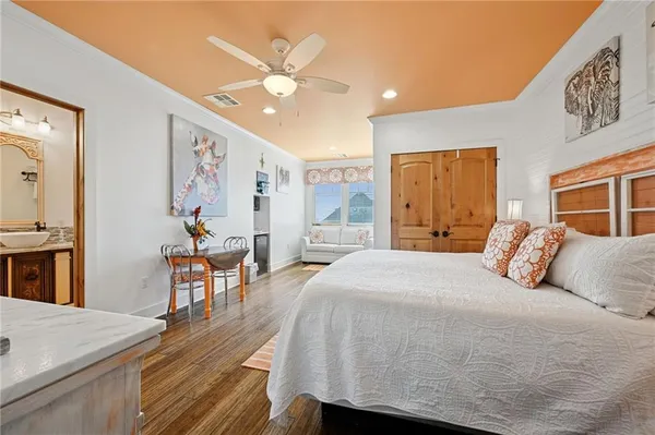 $1,890,000 | 124 Lafitte Street, Mandeville, LA 70448