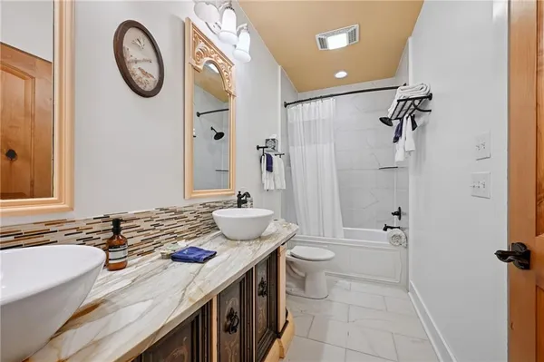 $1,890,000 | 124 Lafitte Street, Mandeville, LA 70448
