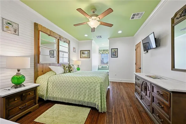 $1,890,000 | 124 Lafitte Street, Mandeville, LA 70448