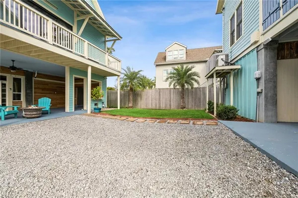$1,890,000 | 124 Lafitte Street, Mandeville, LA 70448