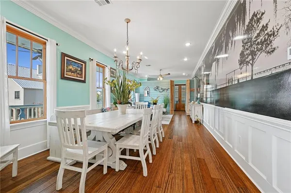 $1,890,000 | 124 Lafitte Street, Mandeville, LA 70448