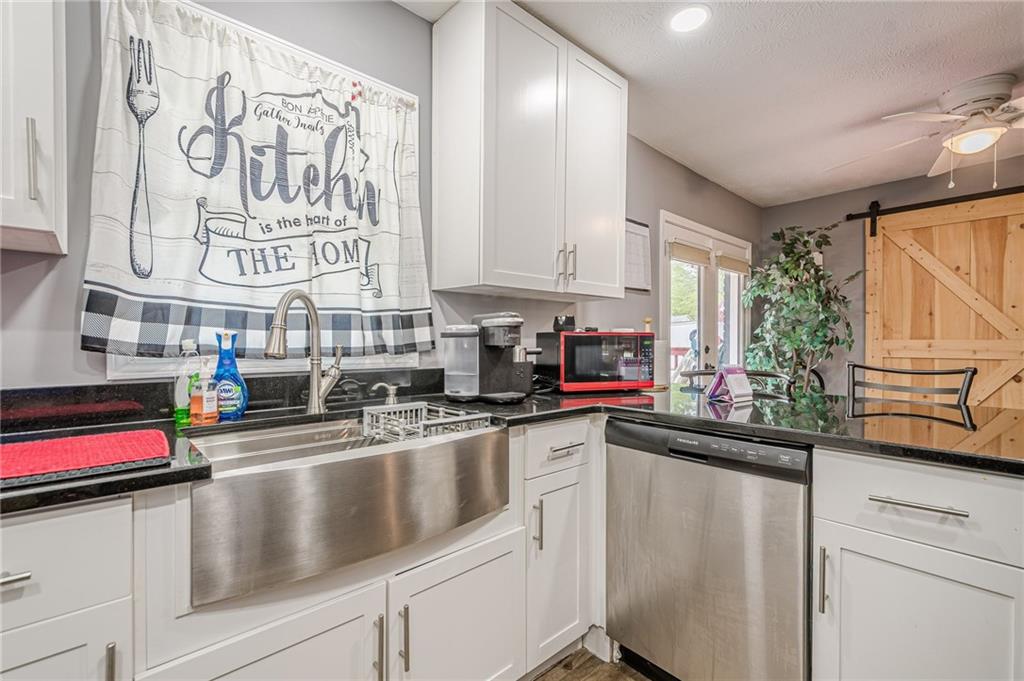 846 Orris Lane Mableton, GA 30126 - Photo 13 of 33