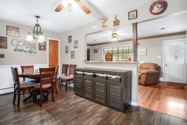 $284,900 | 2208 Franklin Street, Tell City, IN 47586