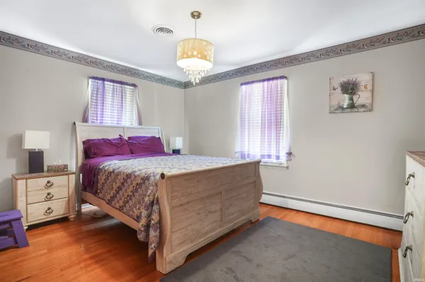 $284,900 | 2208 Franklin Street, Tell City, IN 47586