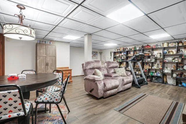 $284,900 | 2208 Franklin Street, Tell City, IN 47586