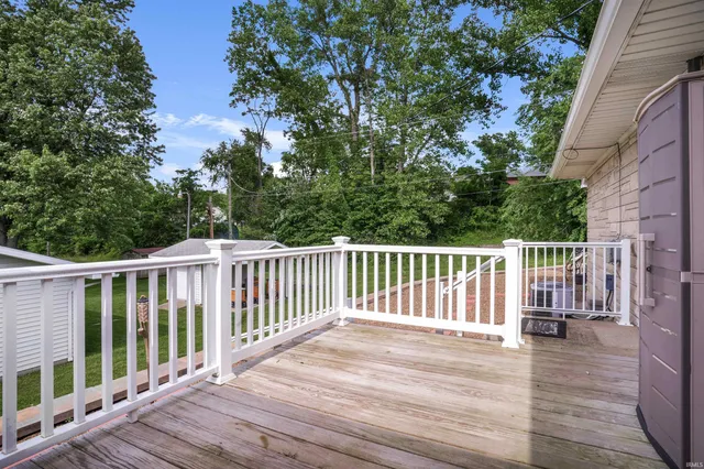 $284,900 | 2208 Franklin Street, Tell City, IN 47586