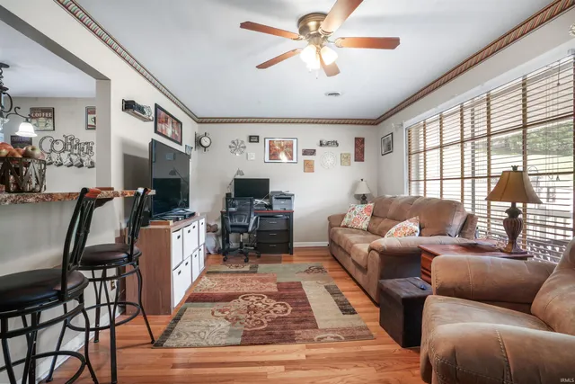 $284,900 | 2208 Franklin Street, Tell City, IN 47586