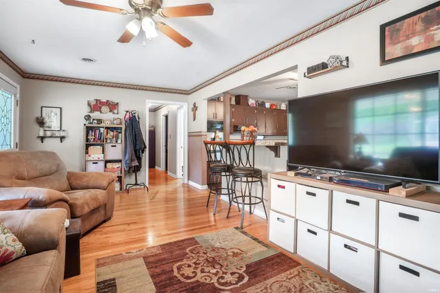 $284,900 | 2208 Franklin Street, Tell City, IN 47586