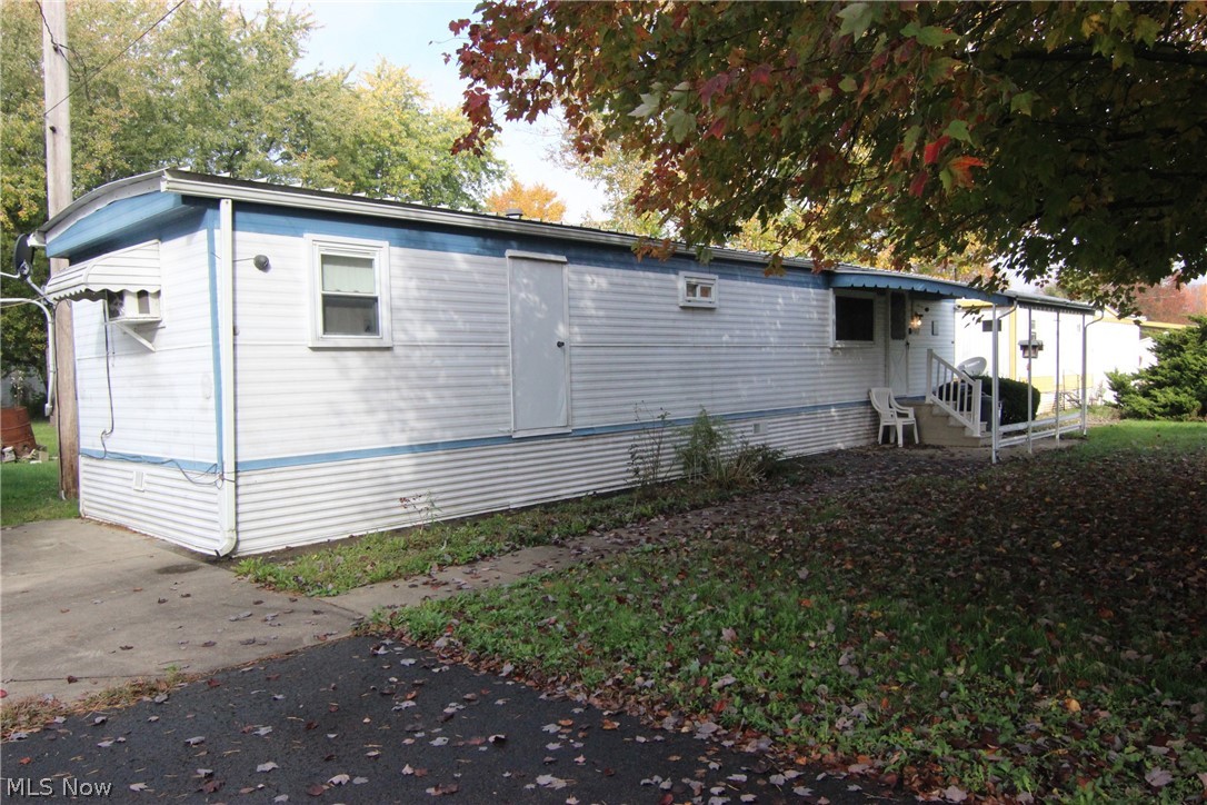 3857 Durst Clagg Road Cortland, OH 44410 - Photo 11 of 20 Gallery Image 11