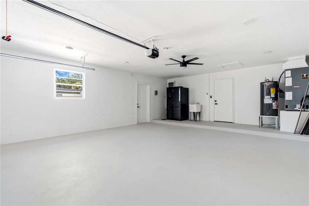 1985 Japonica Road Winter Park, FL 32792 - Photo 36 of 51 a view of an empty room