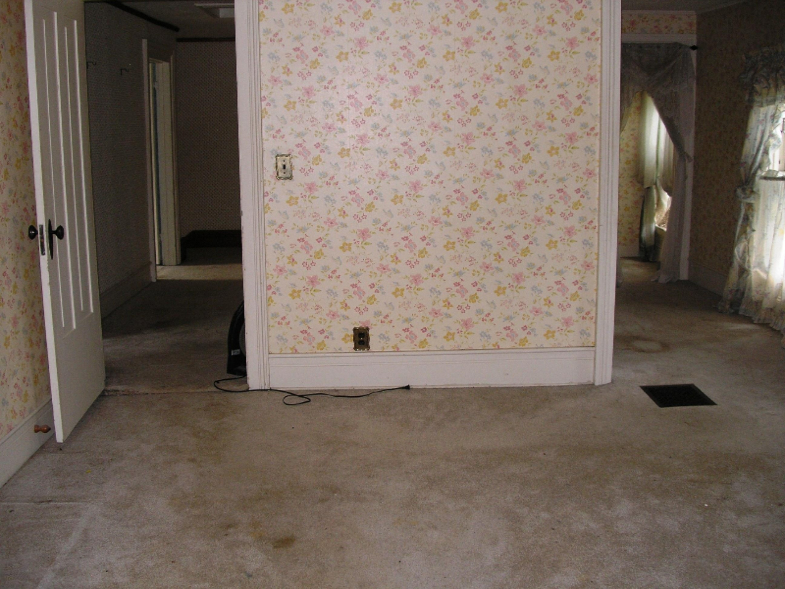 415 Centreville Road Constantine, MI 49042 - Photo 29 of 35 415 Centreville Rd 042