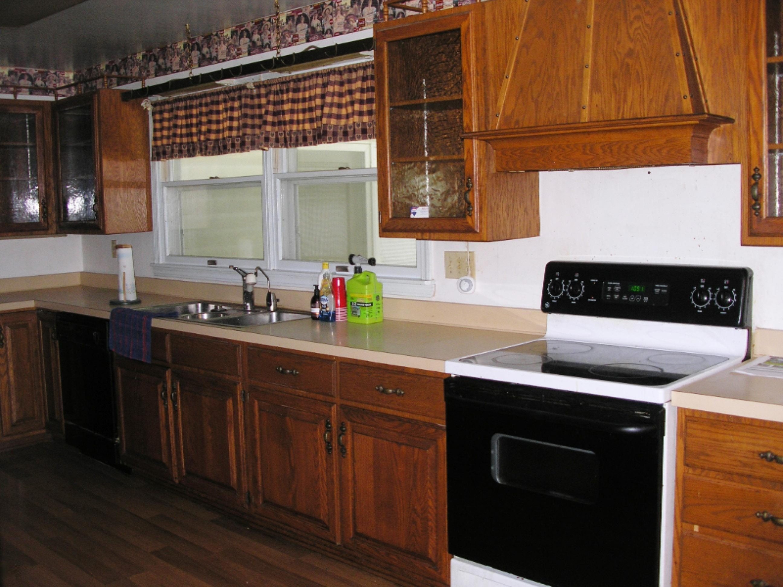 415 Centreville Road Constantine, MI 49042 - Photo 8 of 35 415 Centreville Rd 004