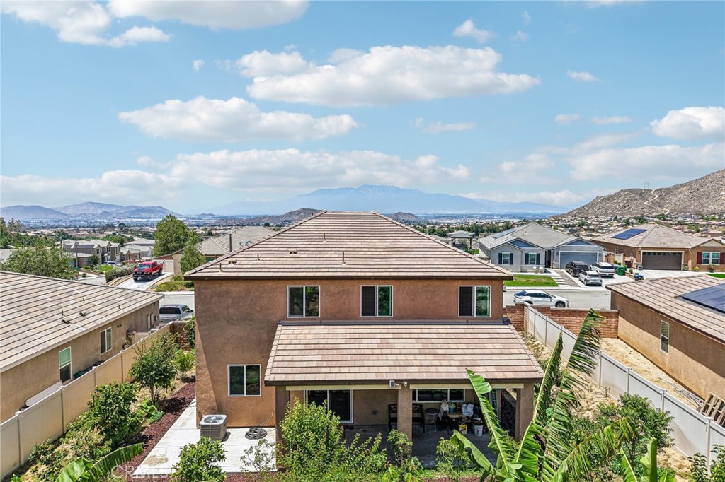 7908 Zona Court Riverside, CA 92507 - Photo 6 of 38