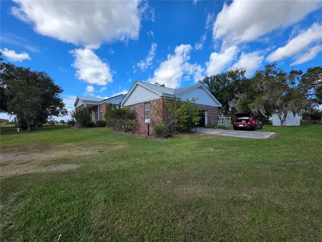 $749,900 | 2011 County Line Road East, Fort Meade, FL 33841