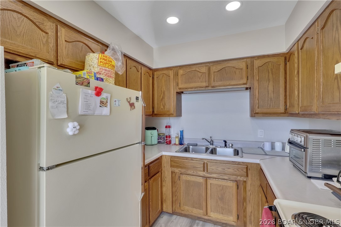 190 Nonsuch Road Lake Ozark, MO 65049 - Photo 15 of 72