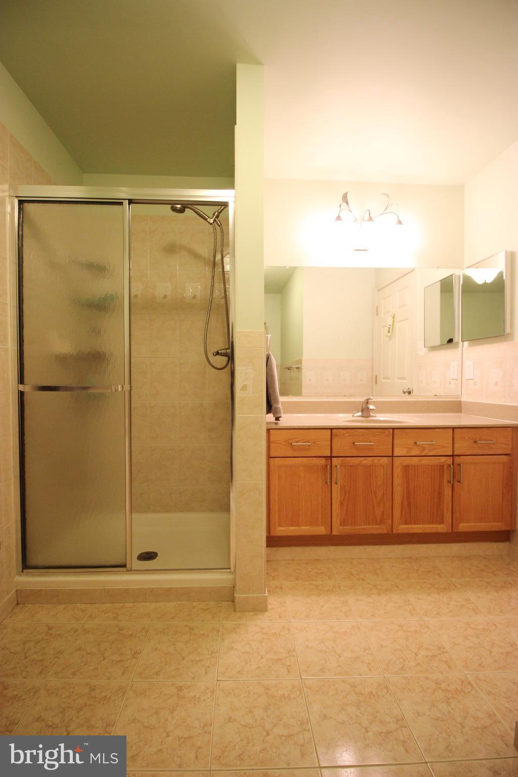 15 Andover Court Bordentown, NJ 08505 - Photo 19 of 28 Gallery Image 19