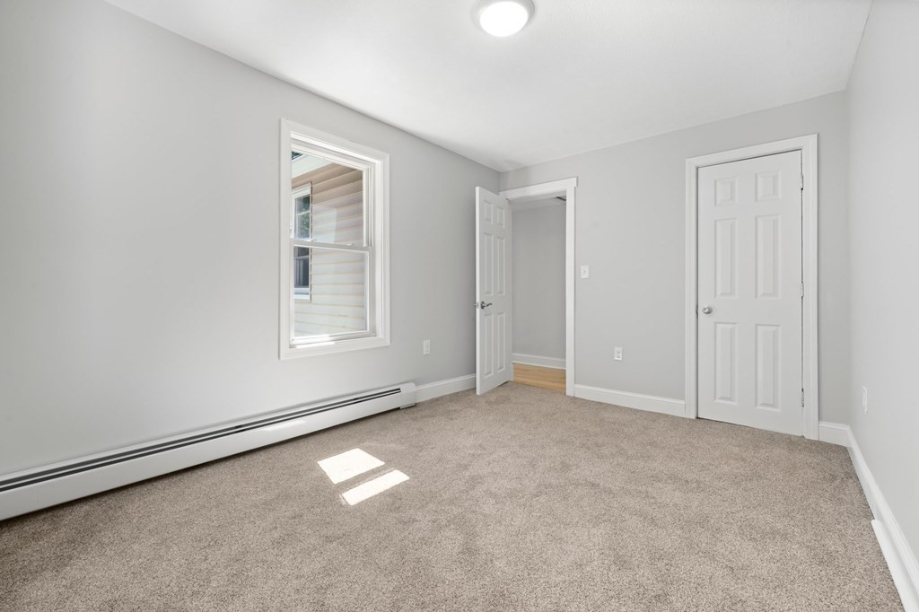 2528 Providence Road Northbridge, MA 01534 - Photo 18 of 19 Gallery Image 18
