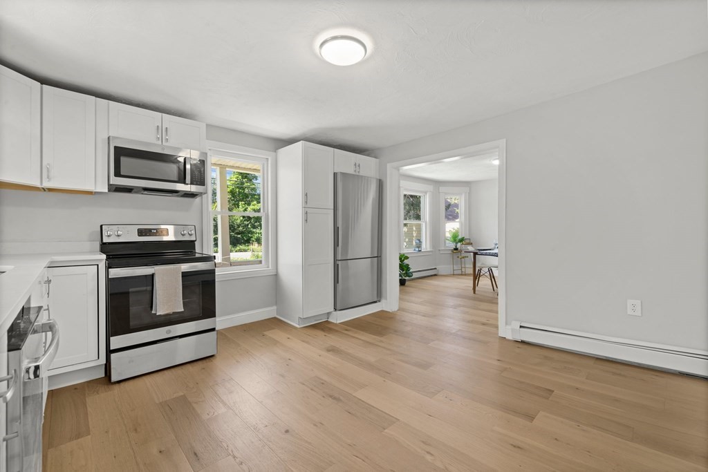 2528 Providence Road Northbridge, MA 01534 - Photo 4 of 19 Gallery Image 4