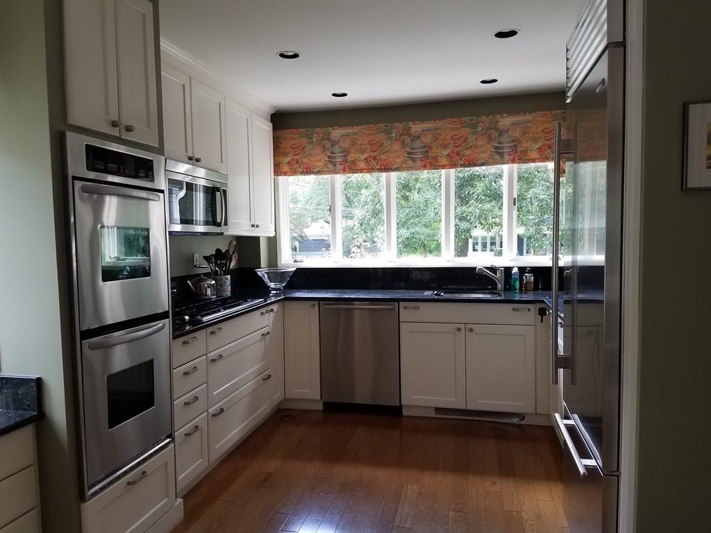 97 Berkeley Street Newton, MA 02465 - Photo 5 of 22