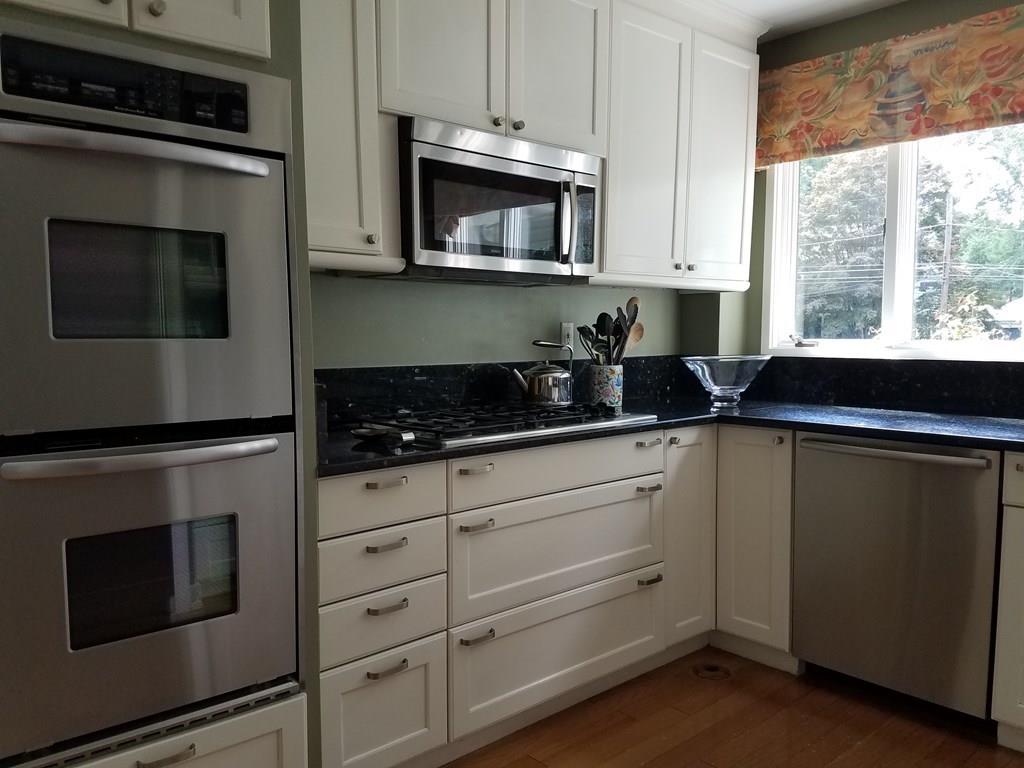 97 Berkeley Street Newton, MA 02465 - Photo 6 of 22