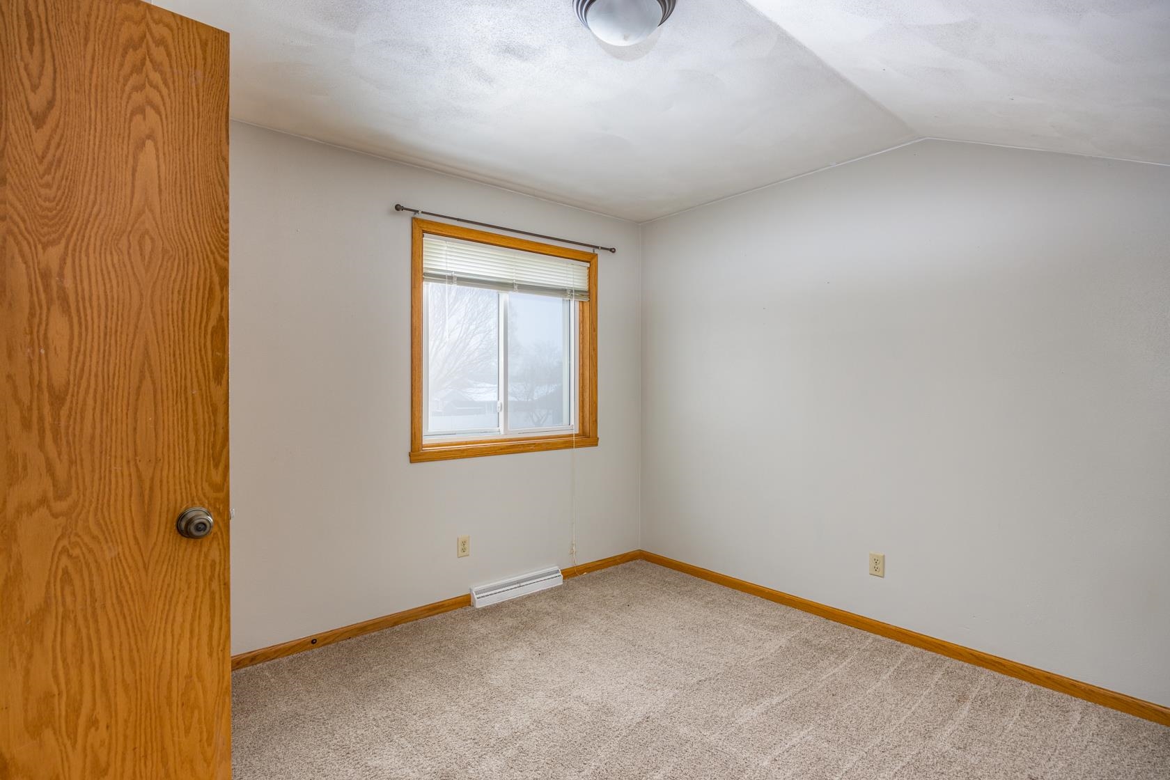 N9689 Gina Drive Appleton, WI 54915 - Photo 16 of 29