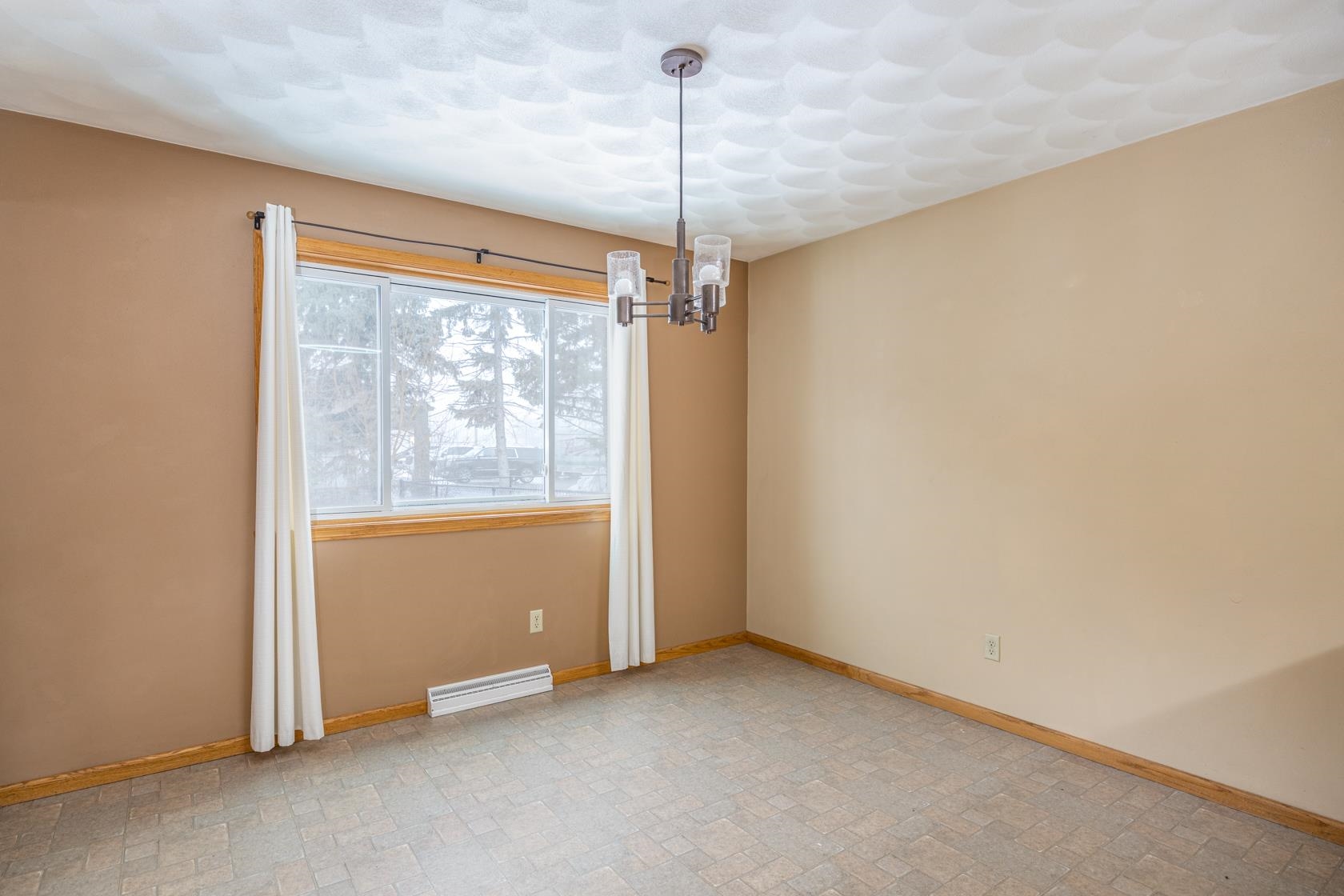 N9689 Gina Drive Appleton, WI 54915 - Photo 9 of 29