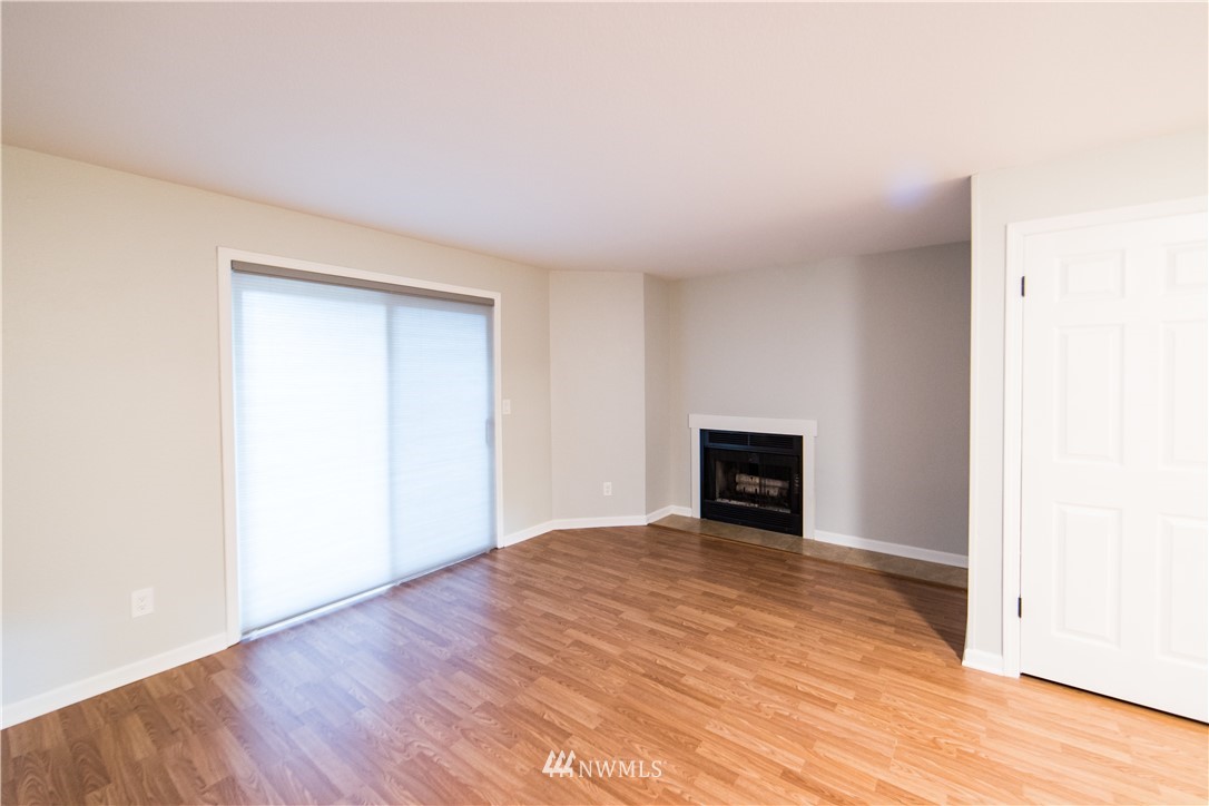 18910 Bothell Everett Highway, Unit B3 Bothell, WA 98012 - Photo 7 of 27 Gallery Image 7