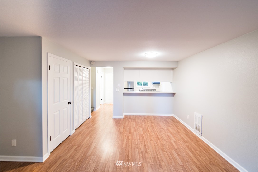 18910 Bothell Everett Highway, Unit B3 Bothell, WA 98012 - Photo 8 of 27 Gallery Image 8