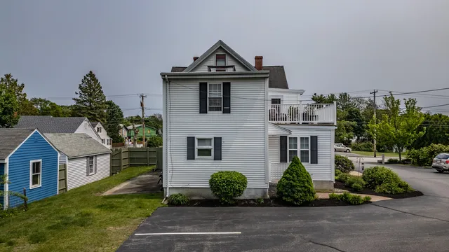 $2,395,000 | 276 Hill Street, Biddeford, ME 04005