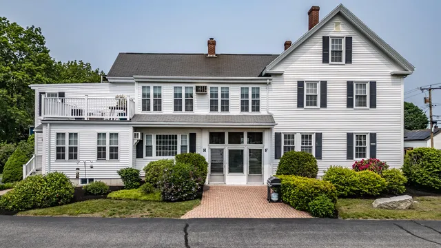 $2,395,000 | 276 Hill Street, Biddeford, ME 04005