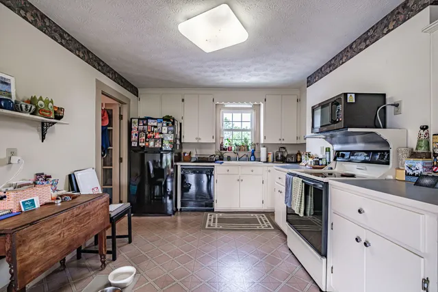 $2,395,000 | 276 Hill Street, Biddeford, ME 04005