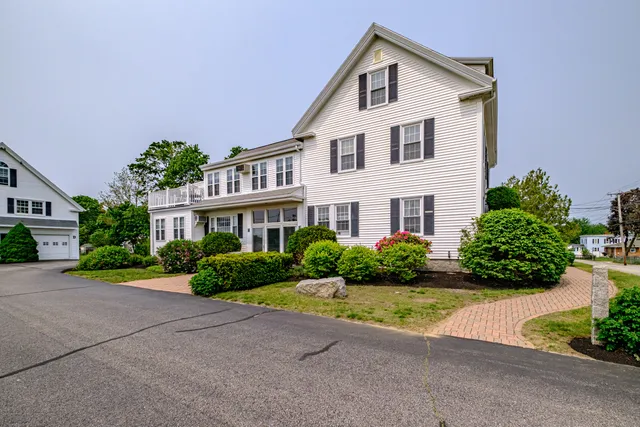 $2,395,000 | 276 Hill Street, Biddeford, ME 04005