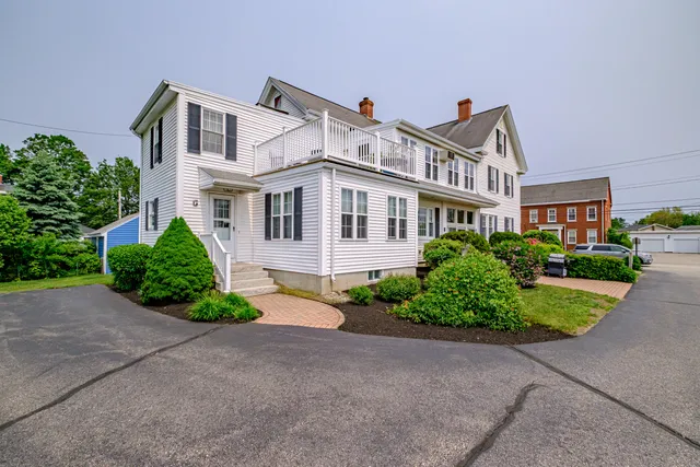 $2,395,000 | 276 Hill Street, Biddeford, ME 04005